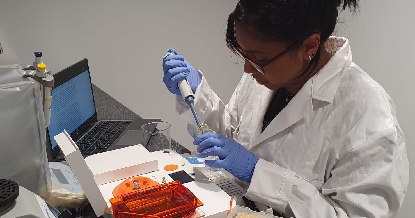 Isolating DNA for sequencing using Bento Lab