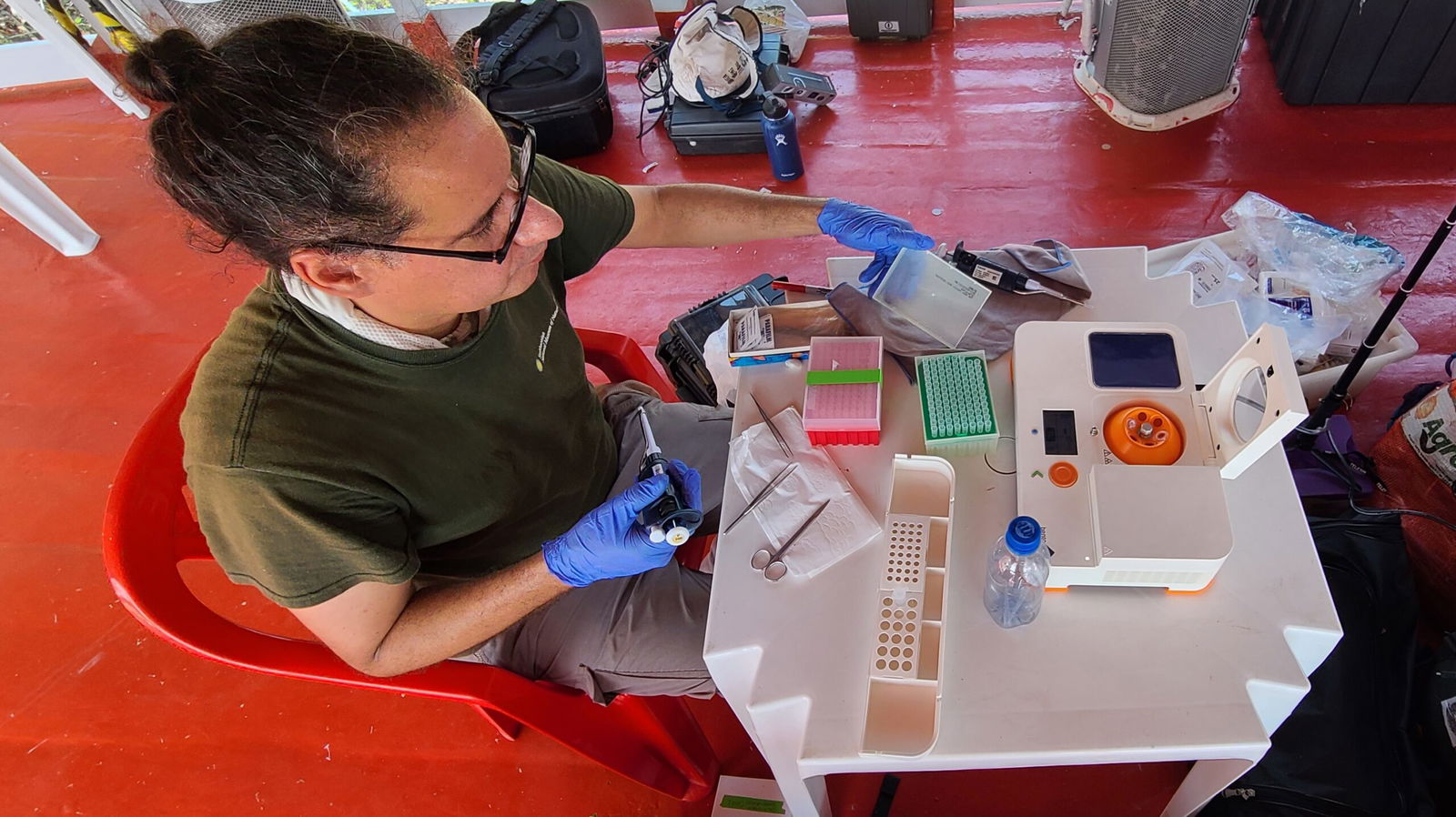 Researcher C David de Santana in Rio Negro